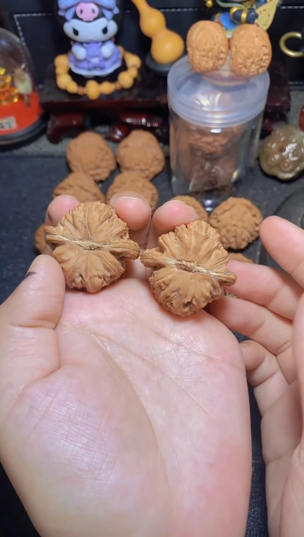 把件文玩核桃安三角白