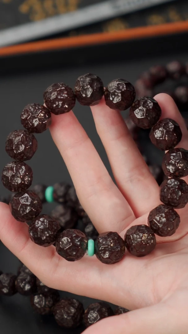 【闪购商品】紫金鼠手串无相多样发货