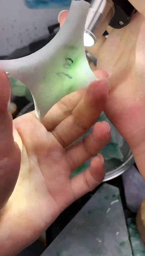 裸石翡翠翡翠吊坠005