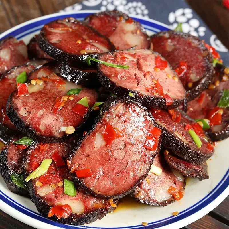 湖南邵阳特产日常猪血丸子烟熏柴火猪血粑粑血豆腐肉多多猪血圆子