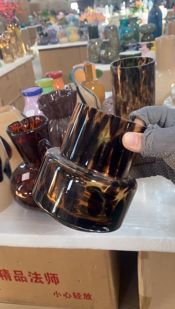 【闪购商品】玻璃137 M1