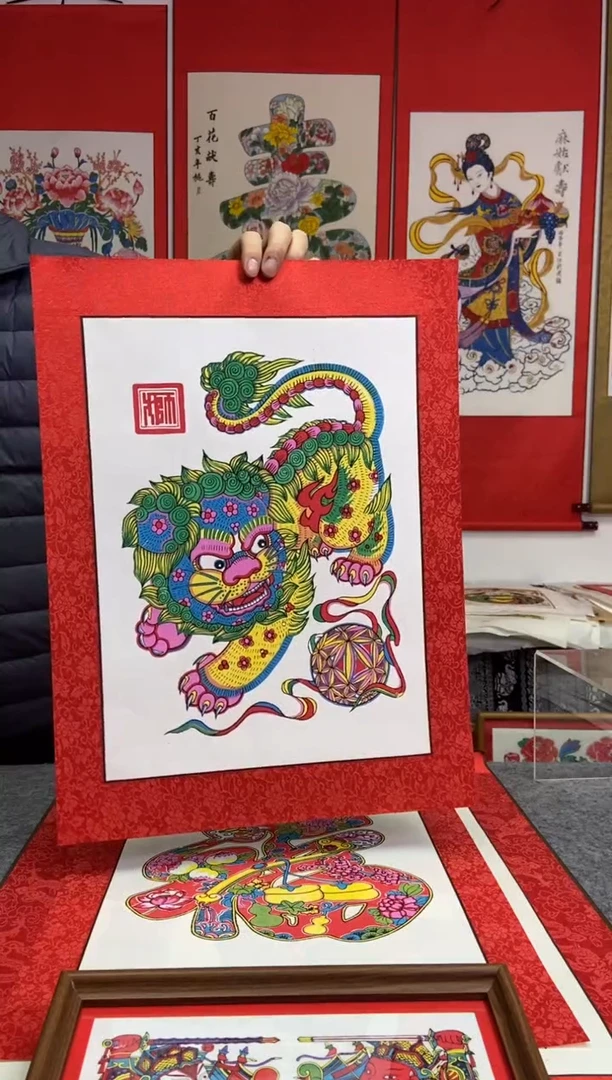 37*49精裱狮子绣球手工制作精品