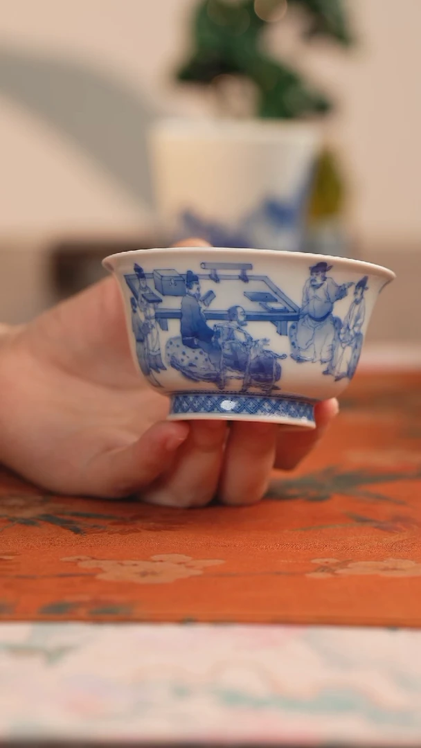 天心雅器琉璃堂人物图