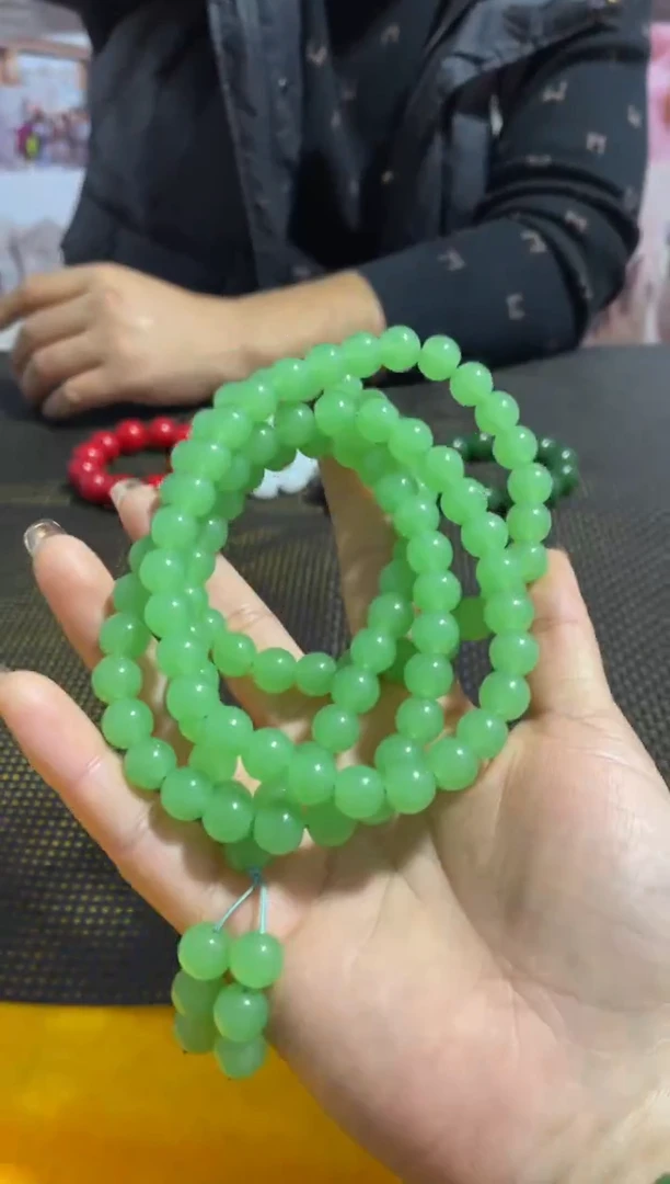 【闪购商品】苹果绿项链1件