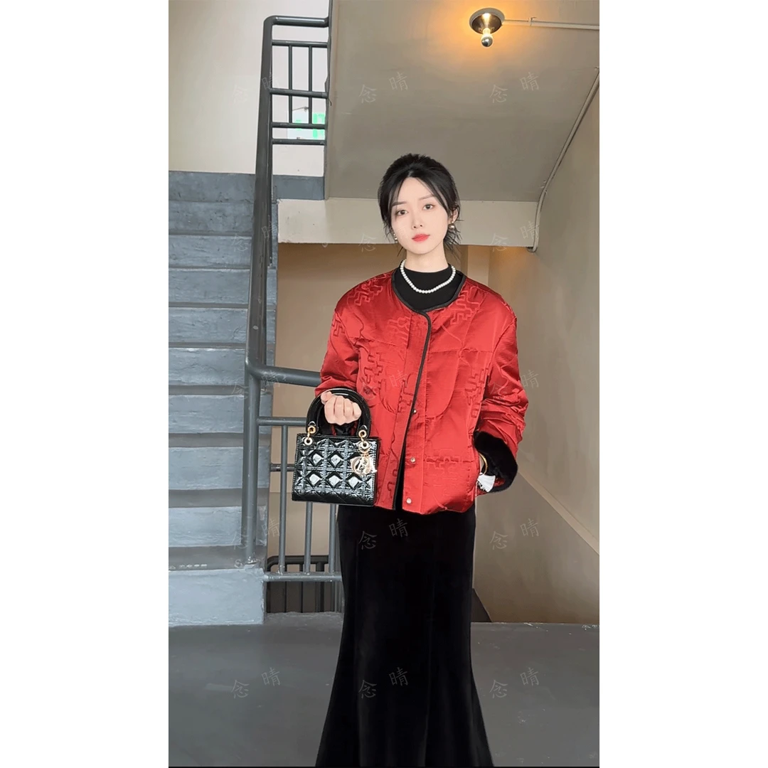 红色羽绒服百搭休闲复古加厚冬季短款羽绒