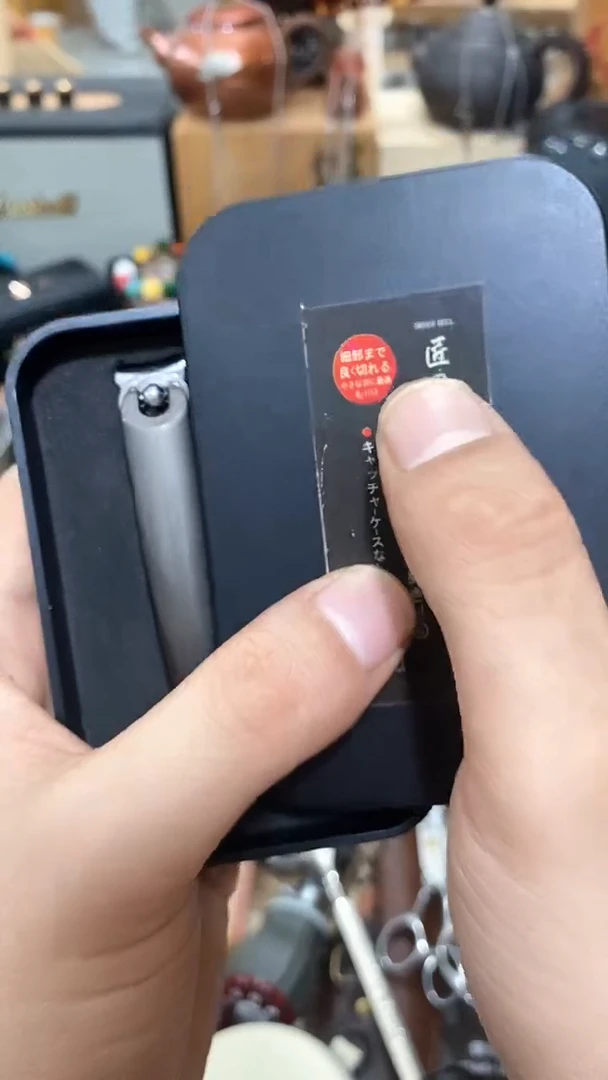 瓷片闪购商品 如图所示