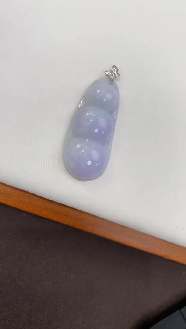 颈饰18K金镶嵌翡翠天然缅甸a货翡翠(多样性发其一)