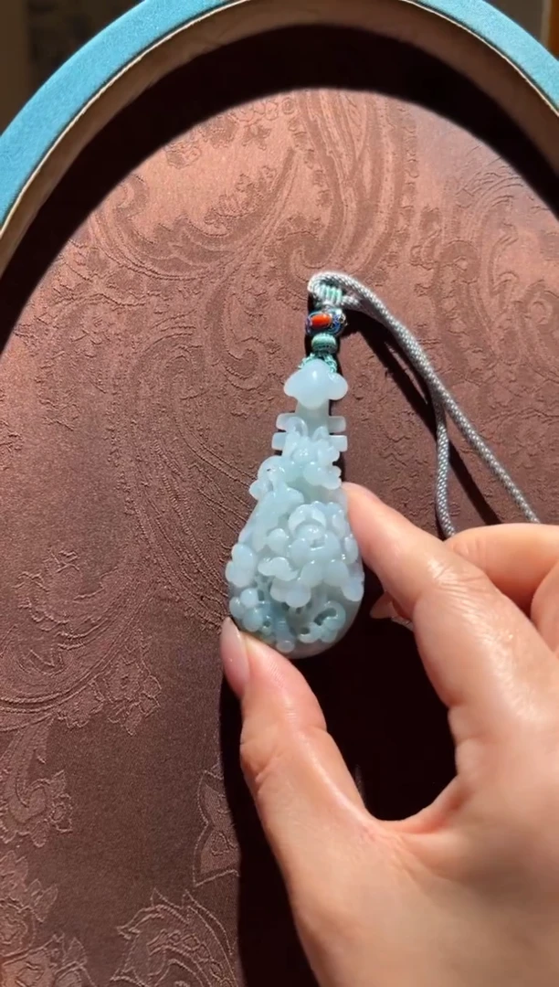 翡翠未镶嵌吊坠(不含链)红翡绿翠