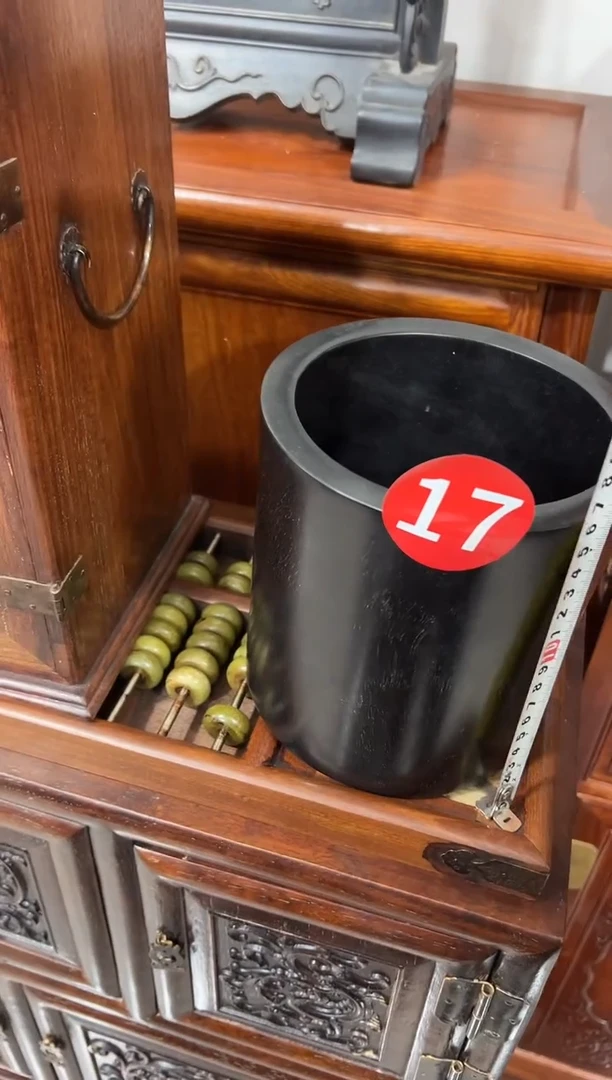 17紫檀木笔筒1111