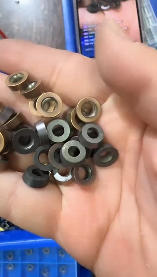 95成新  R5  100片