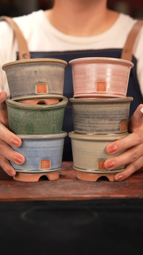 7-10-070花盆口径8混发1个