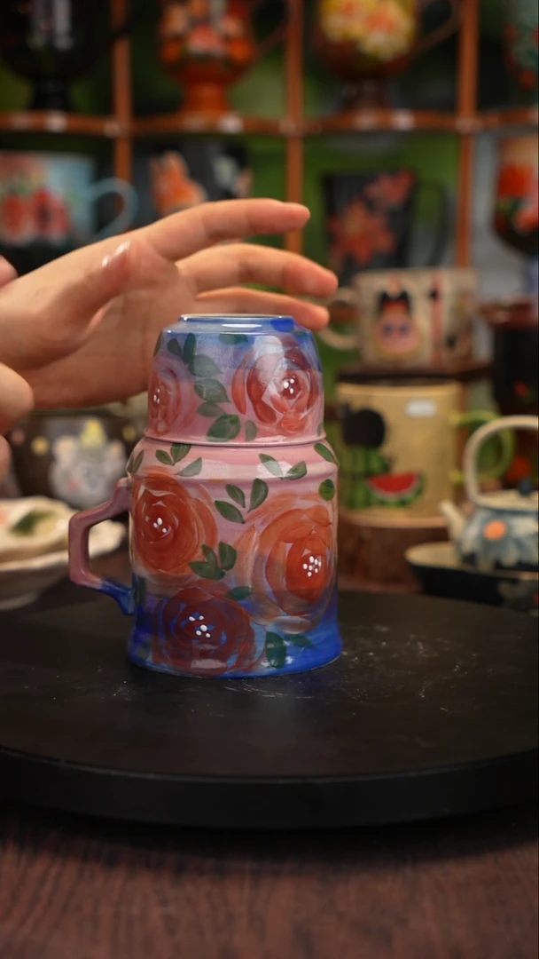 釉下手绘陶瓷水壶