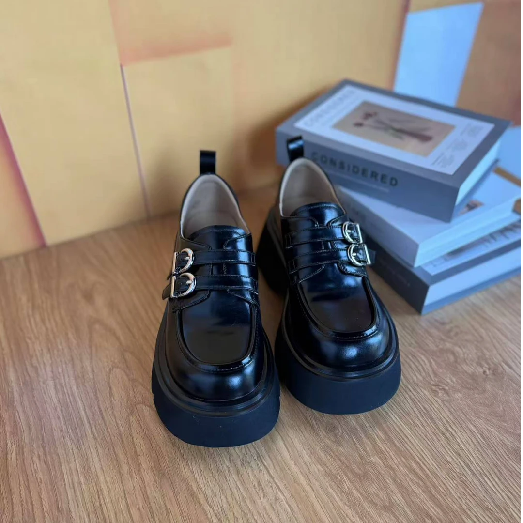 欧洲站时尚厚底新款乐福鞋百搭通勤牛皮女鞋内里羊皮亲肤透气8936