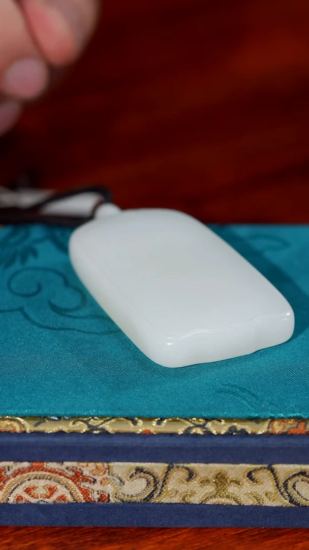 【闪购商品】和田玉颈饰未镶嵌92