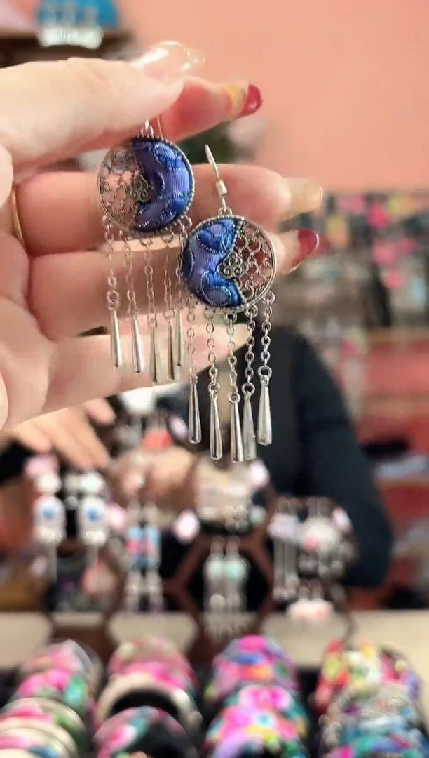 艺枝独绣手工饰品127