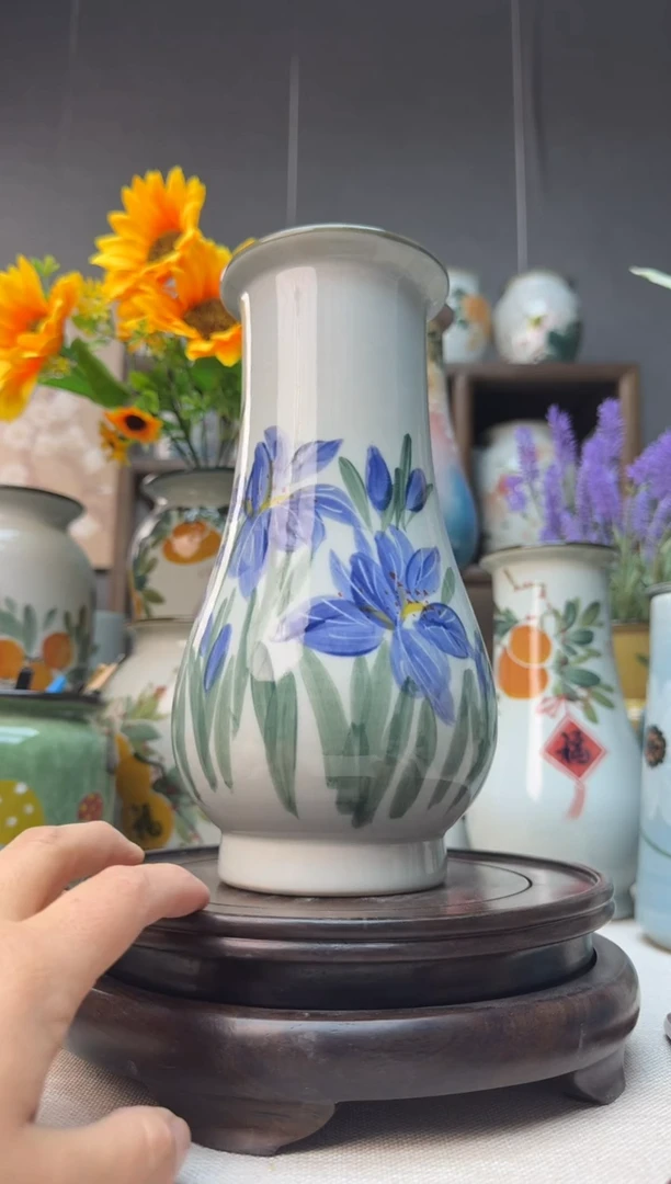 【闪购商品】瓶景德镇手绘陶瓷花瓶底部无孔高23口8左右