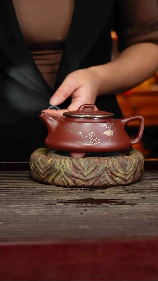 宜兴原矿紫砂壶茶壶宜兴原矿紫砂壶茶壶200C