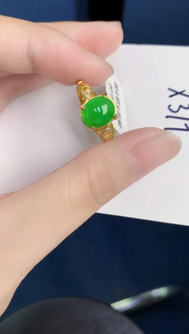 颈饰未镶嵌翡翠天然翡翠缅甸A货