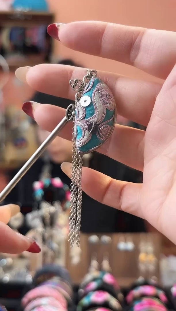 织绣艺枝独绣手工饰品163