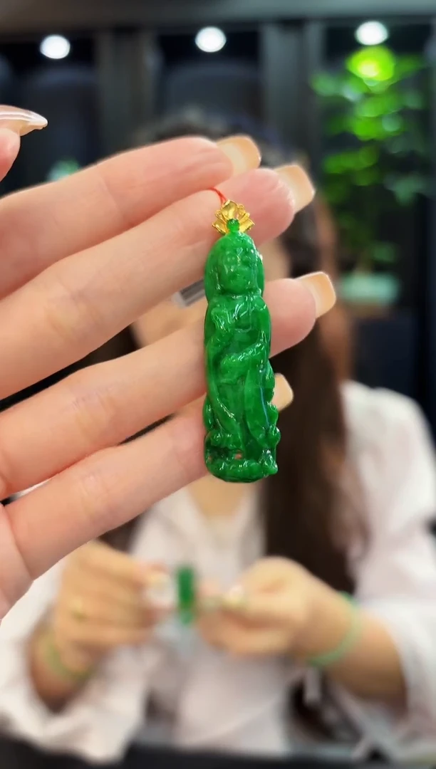 颈饰18K金镶嵌翡翠 缅料A货/支持复检/一件