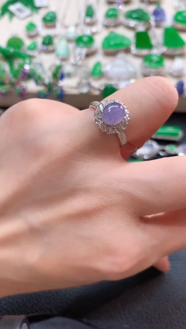 翡翠戒指18K金镶嵌m44紫色有色差