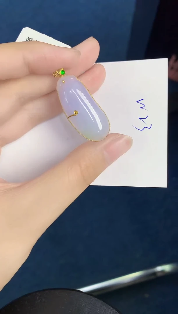 翡翠18K金镶嵌颈饰天然翡翠緬甸A貨