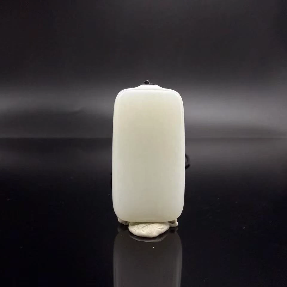 和田玉俄白无事牌吊坠6259（z)