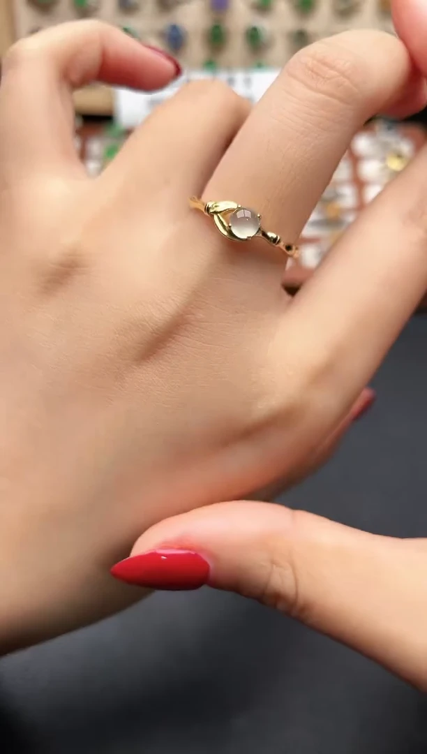 银S925镶嵌戒指翡翠一物一证一礼盒