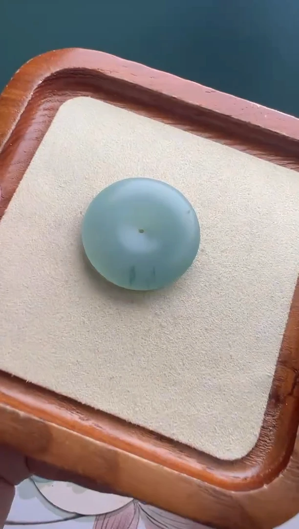 未镶嵌定制翡翠晴蓝底平安扣