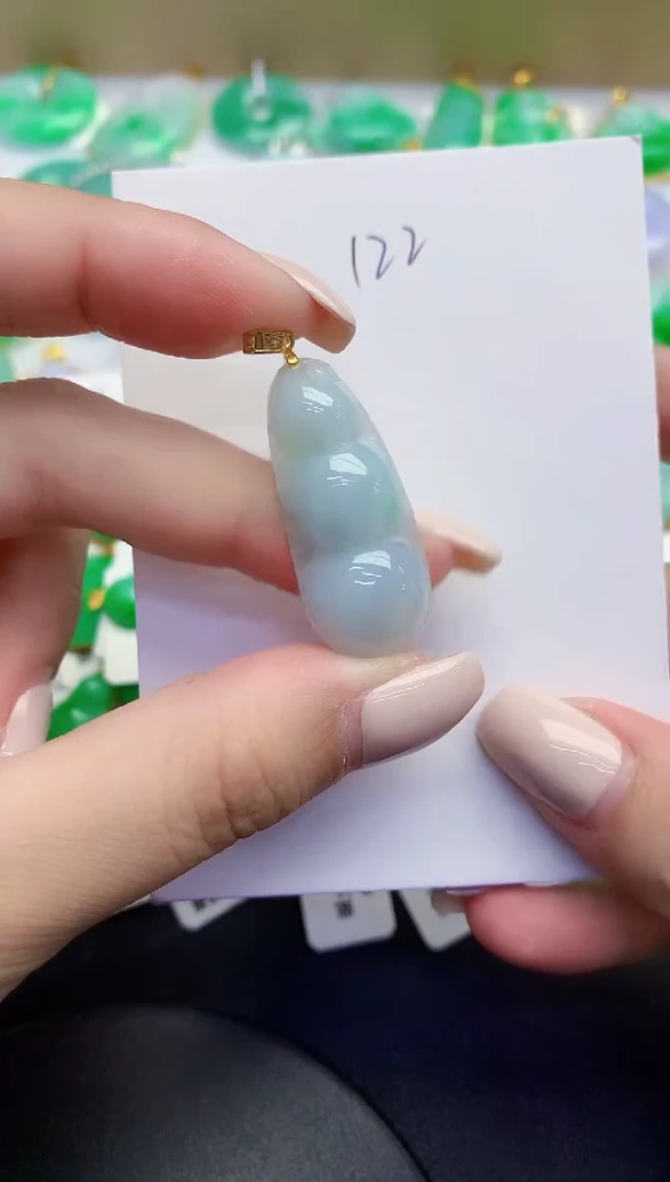 颈饰未镶嵌翡翠缅甸天然翡翠A货