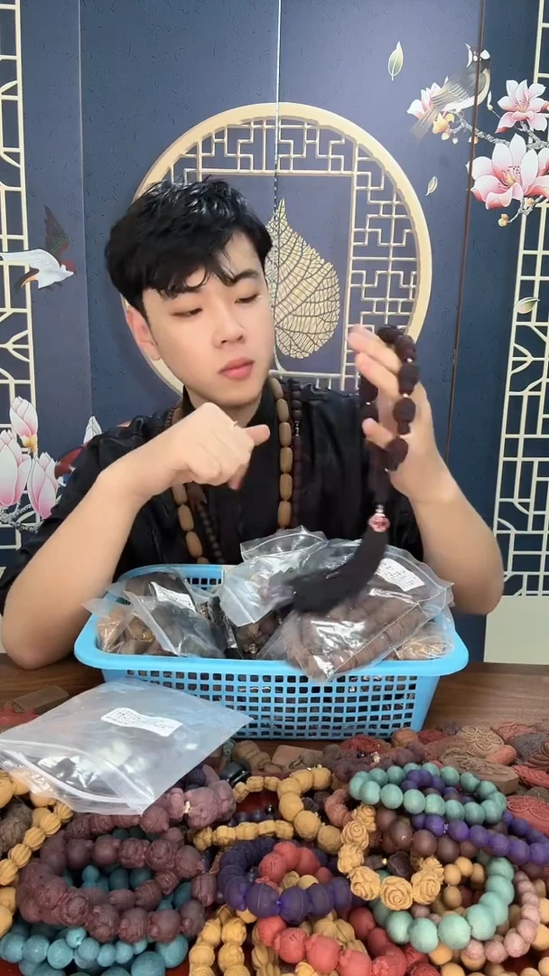 泥塑御赐降真八大手持
