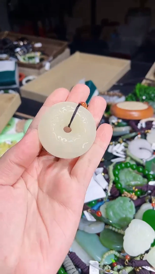 玉未镶嵌拍一发一