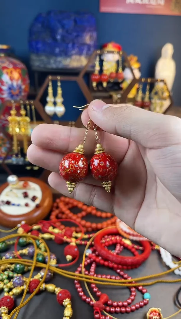 【闪购商品】红色福建大漆耳钩