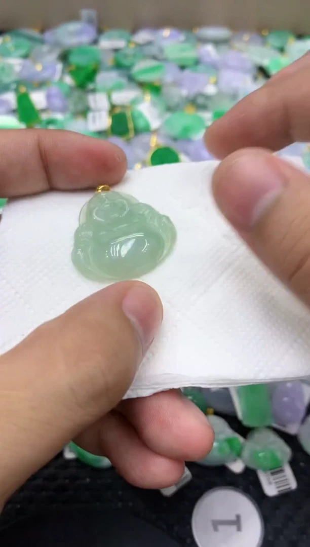 颈饰未镶嵌翡翠天然缅甸翡翠A货