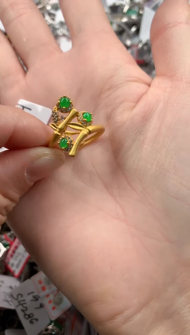 银S925镶嵌戒指翡翠222    2