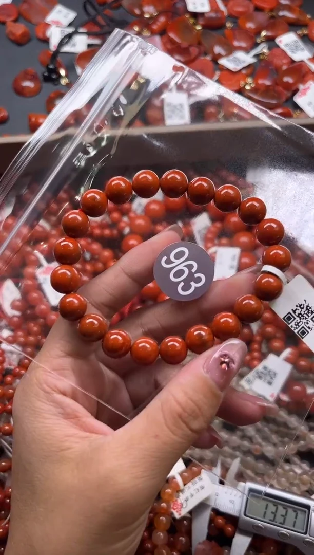 南红玛瑙未镶嵌珠宝奇石963-9