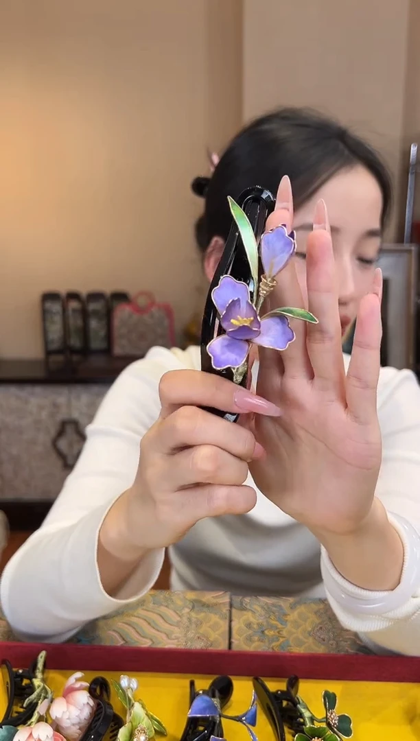 刺绣非遗绒花（发饰）