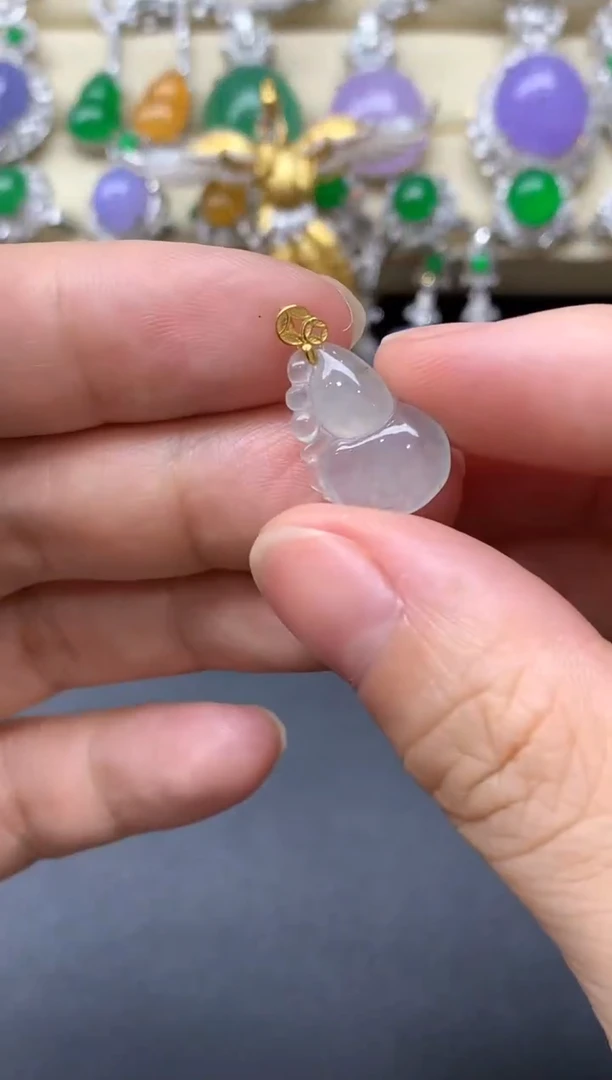 翡翠未镶嵌颈饰12-中国好珍宝