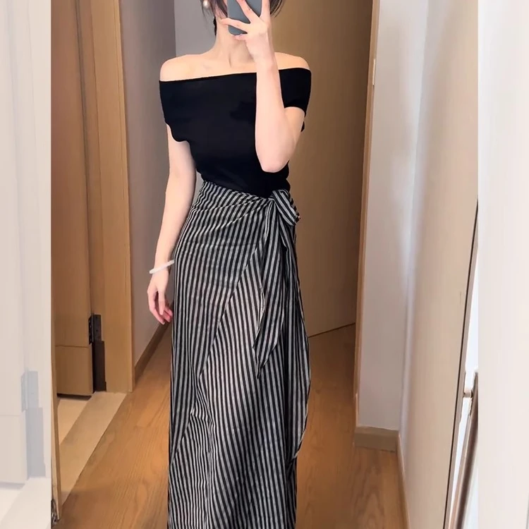 2025显瘦的不规则绑带条纹半身裙不规则针织T恤上衣女两件套装