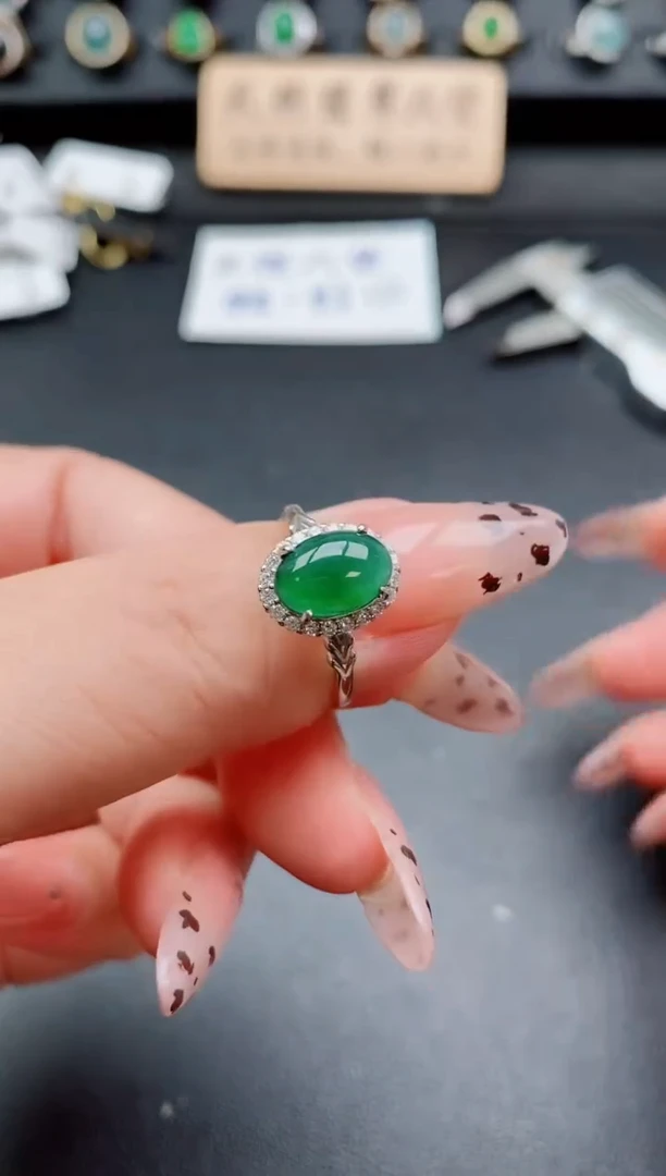 银S925镶嵌戒指翡翠1