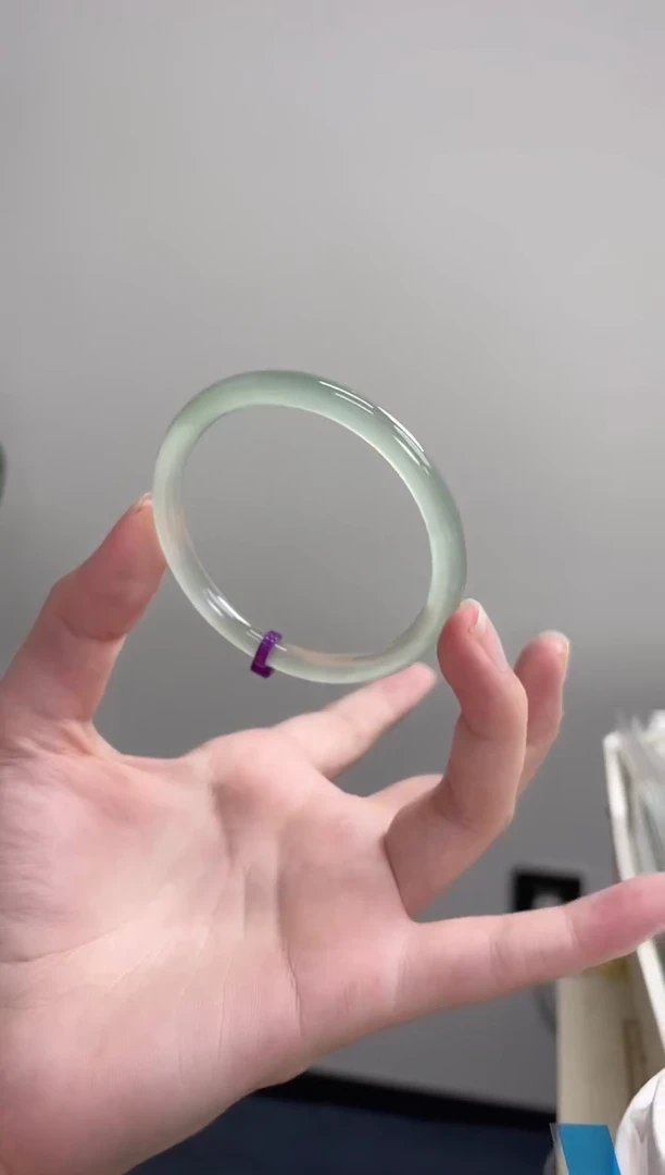 手镯玛瑙/玉髓未镶嵌52-53圈