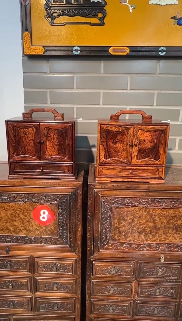 木我**藏一对黄花梨   提盒  摆件