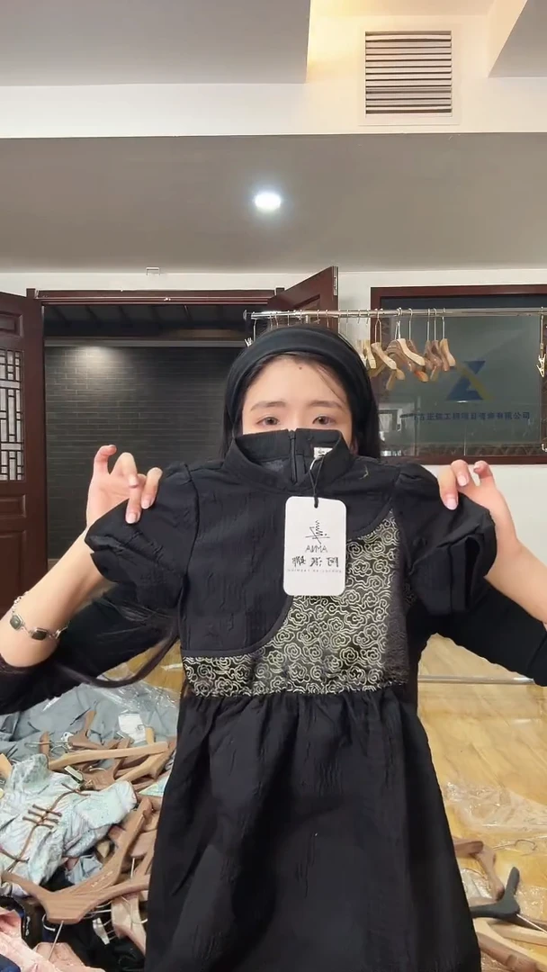 儿童        连衣裙     120码