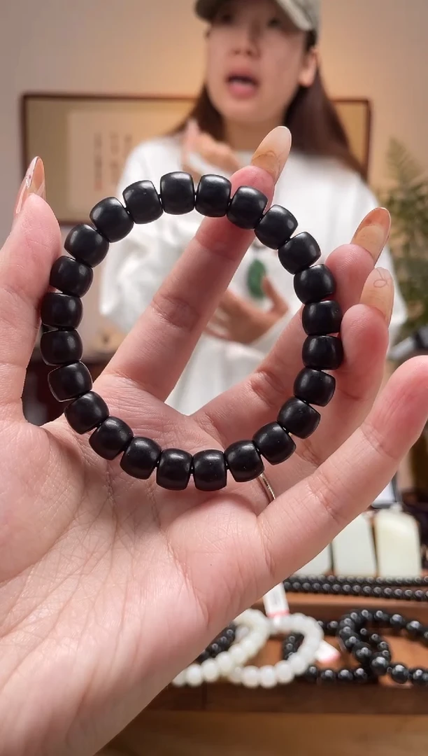 未镶嵌手链和田玉和田玉墨玉8·10直