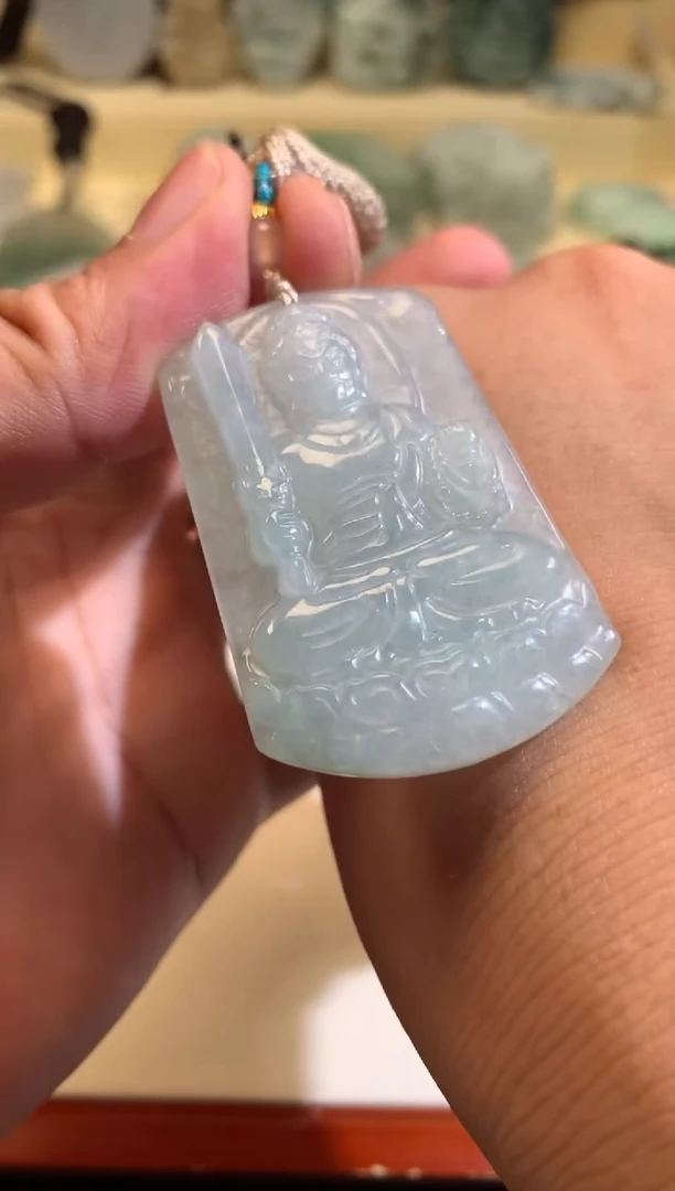 翡翠未镶嵌颈饰6/01/269