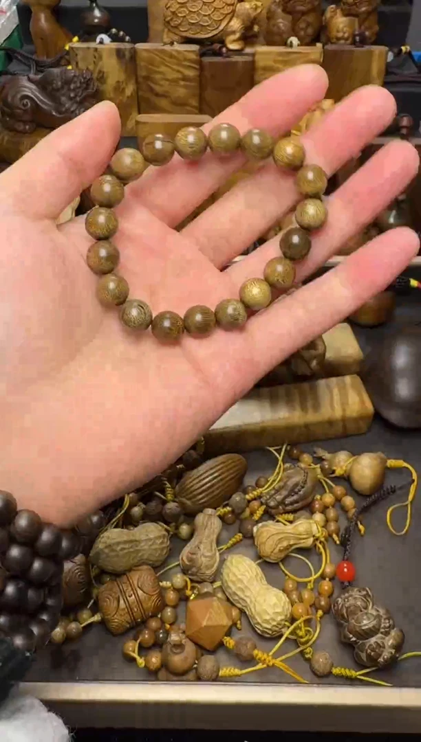 【闪购商品】楠木（金丝楠）其他1.0手串7