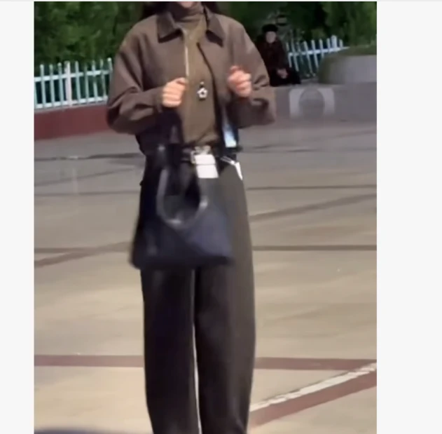 2025冬季时尚潮流百搭精品女装5576FDD