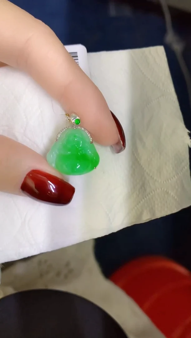 颈饰18K金镶嵌翡翠缅甸天然翡翠A货