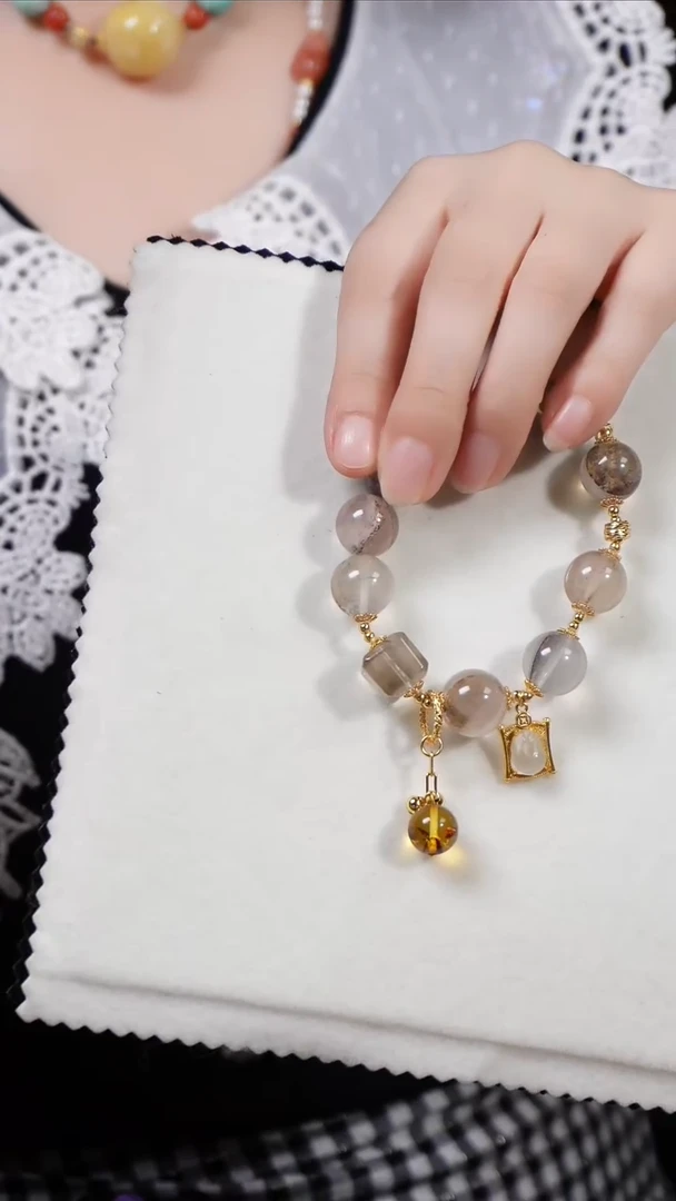 天然辰砂玉*小树娇花手链