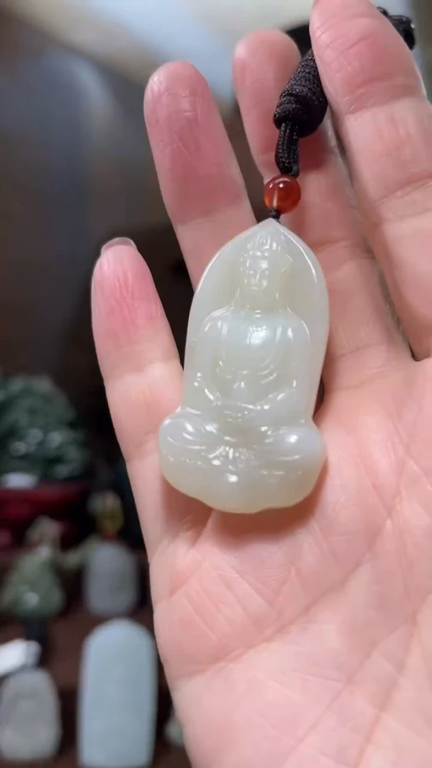 颈饰未镶嵌和田玉·